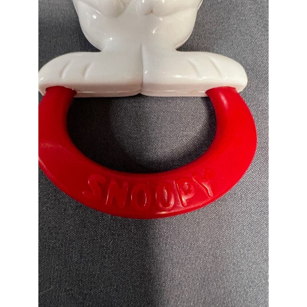 Vintage 1966 United Feature Syndicate Snoopy Peanuts Baby Rattle Toy Non Toxic
